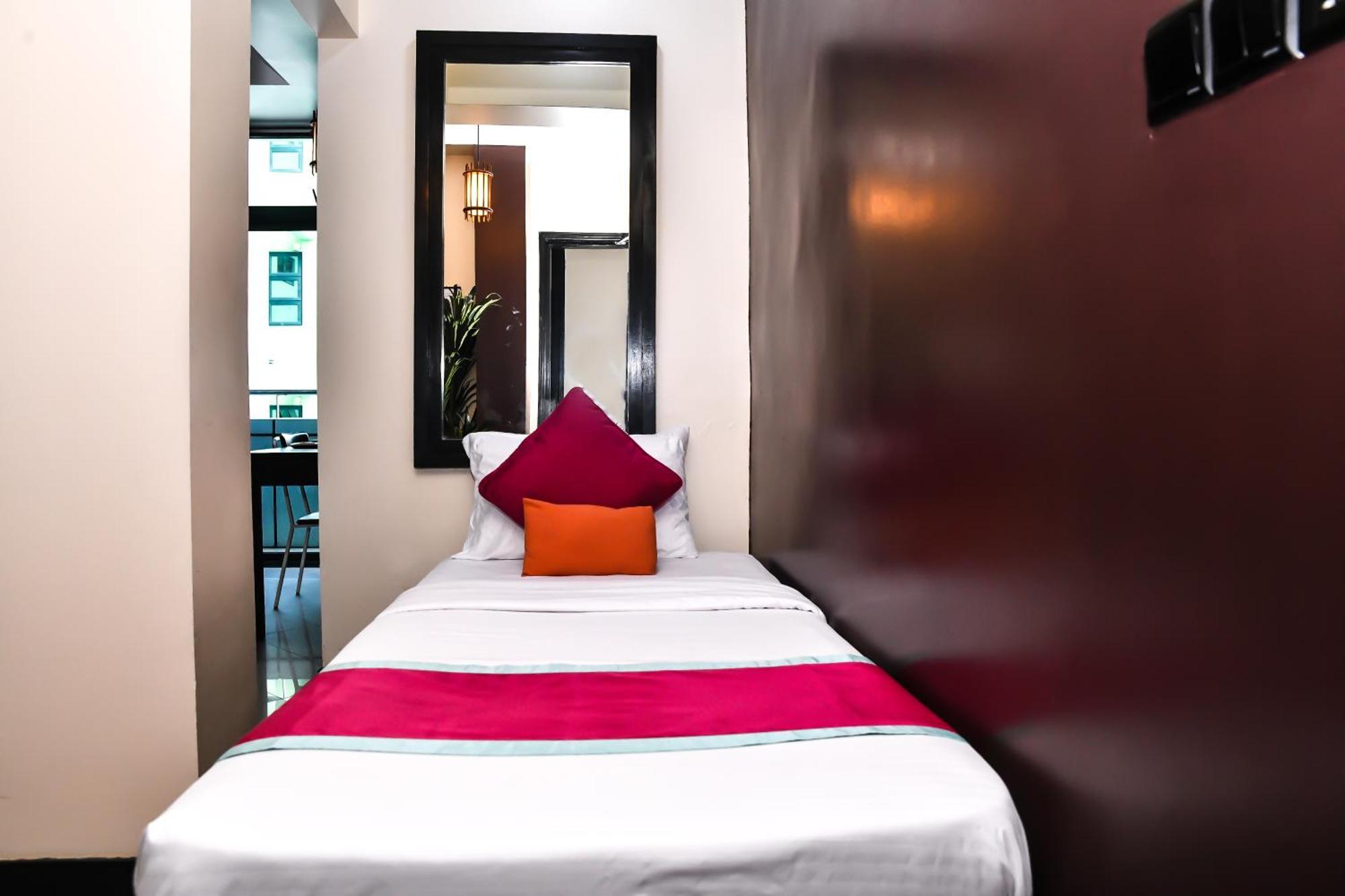 Hotel The Beehive Male Exteriér fotografie